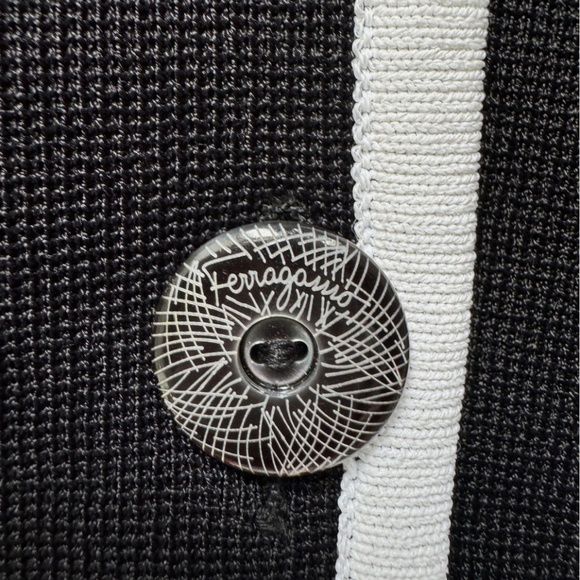 Salvatore Ferragamo Black Elegant Women blazer M size (Excellent) - Picture 5 of 7